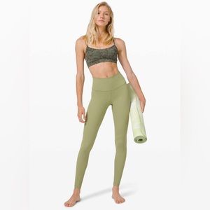 Lululemon wunder under sz 6
